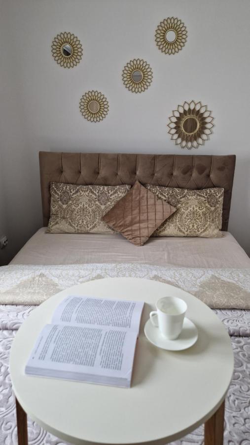 V&v Apartment Sutvara